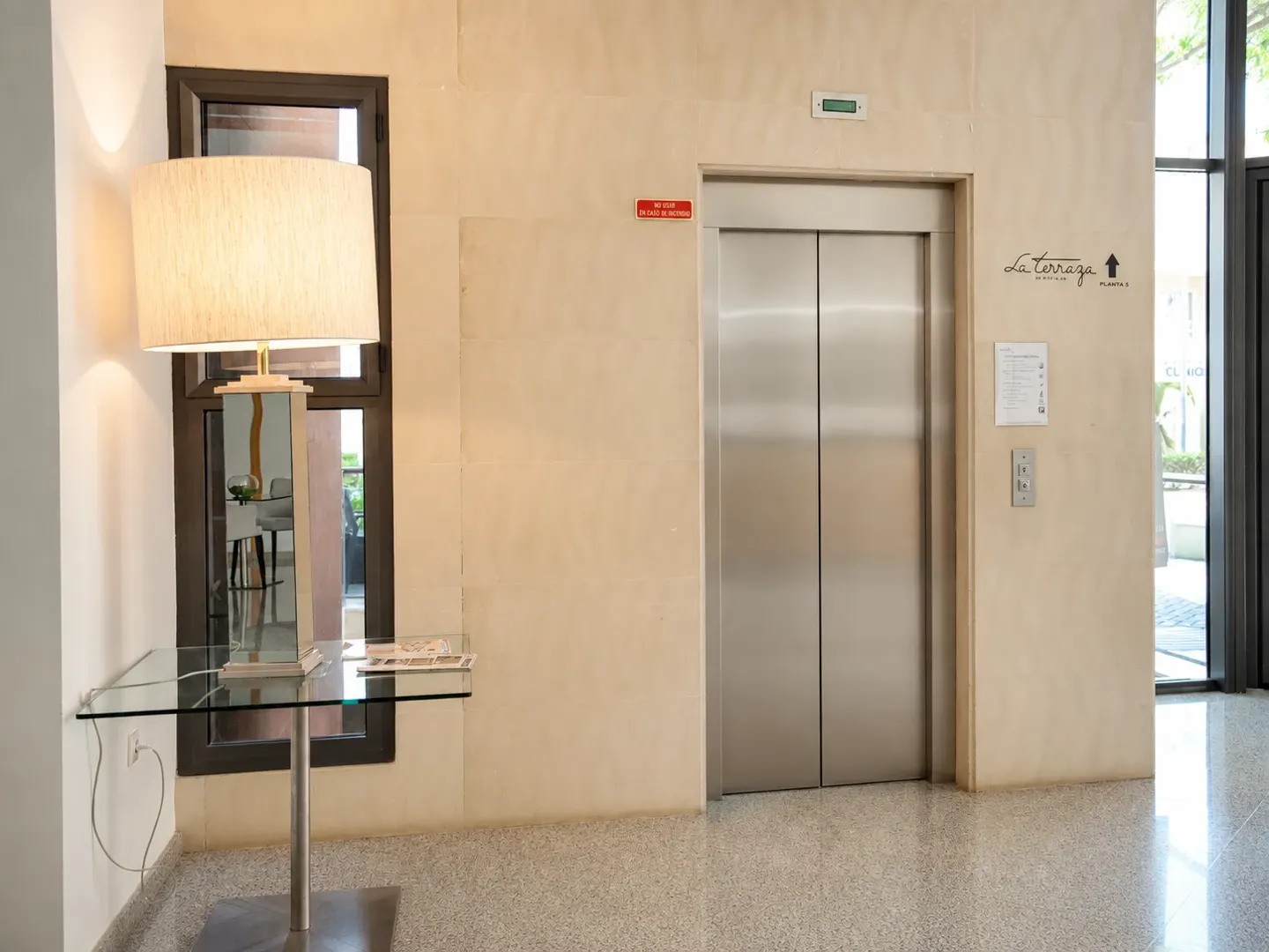 Zona de ascensor del Gran Hotel Victoria